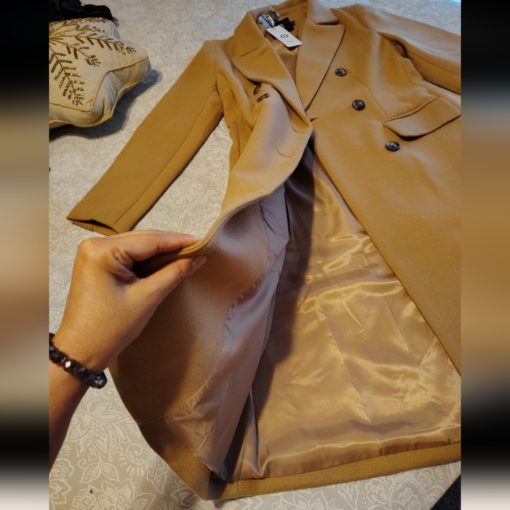 NWT Long Wool Coat Double Breasted Trench Coat Womens Size Medium Camel Color - Picture 6 of 7